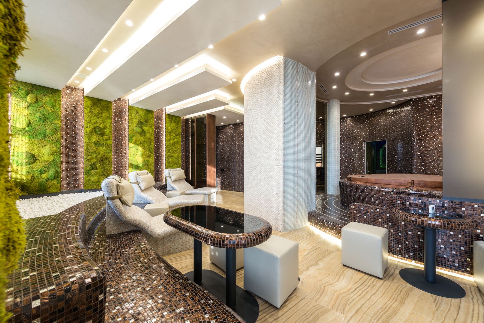 Elegant South Beach consultation suite